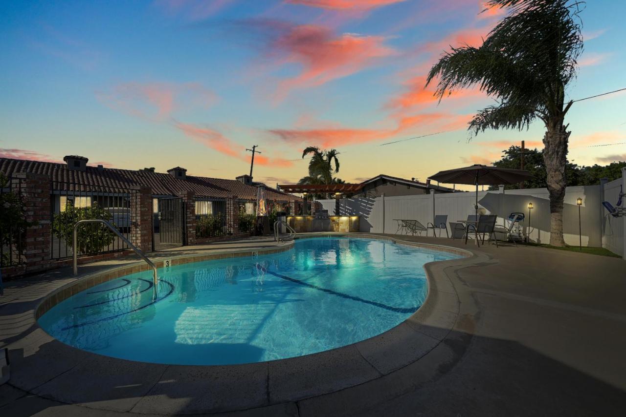 Traveler'S Inn Williams, Ca Modern Renovated Hotel Экстерьер фото