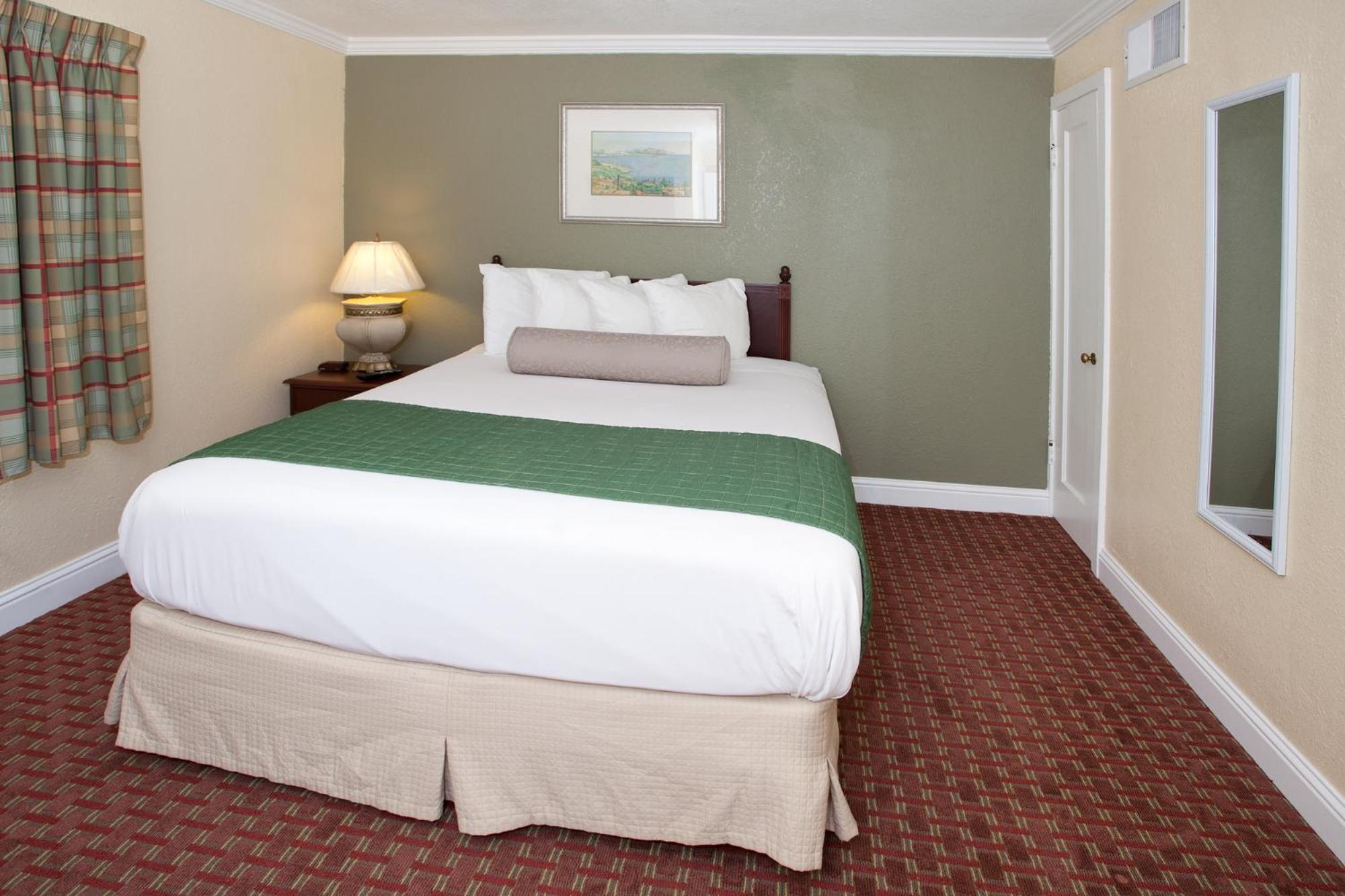 Traveler'S Inn Williams, Ca Modern Renovated Hotel Экстерьер фото
